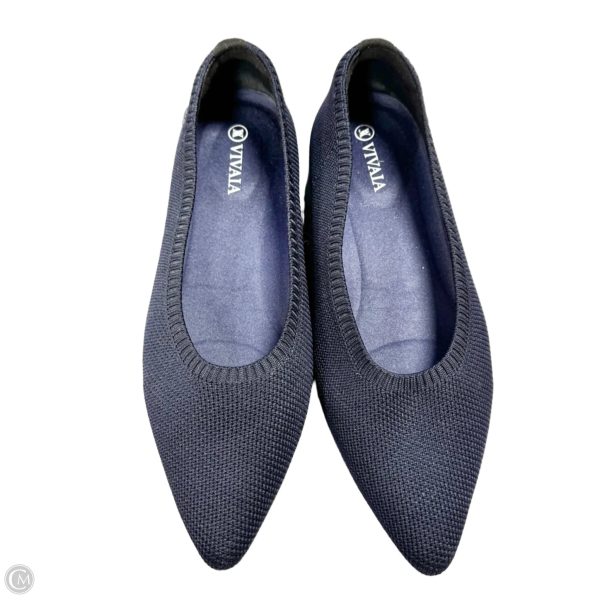 Shoes Flats By Vivaia In Navy, Size: 6.5 Sale